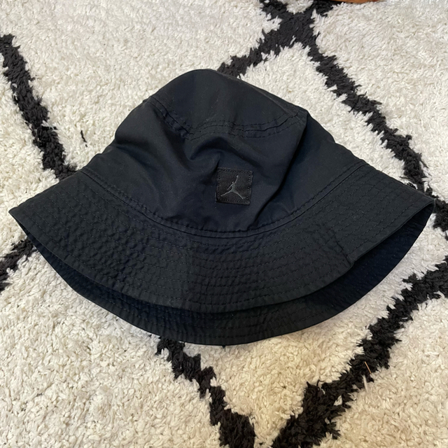 NIKE(ナイキ)のYUKI様専用　ジョーダン　バケハ メンズの帽子(ハット)の商品写真