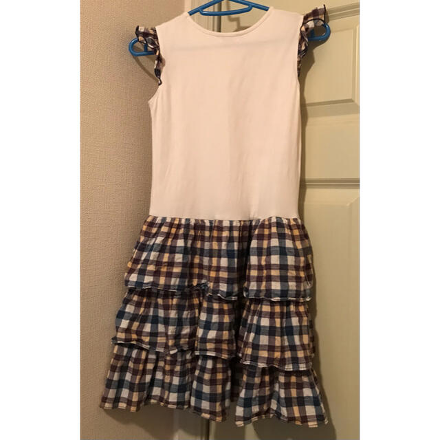 pom ponette(ポンポネット)のポンポネット　140サイズ　ティアードワンピース キッズ/ベビー/マタニティのキッズ服女の子用(90cm~)(ワンピース)の商品写真