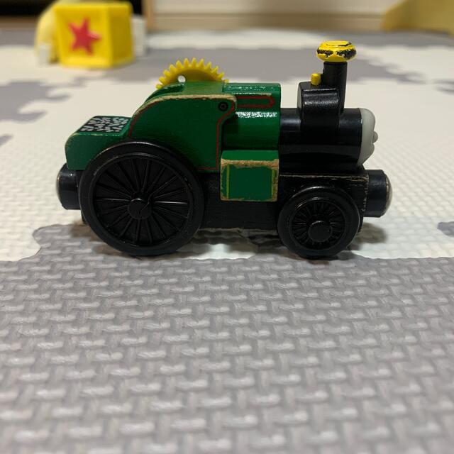 BRIO(ブリオ)のトレバー　　トーマス　　木製 エンタメ/ホビーのおもちゃ/ぬいぐるみ(キャラクターグッズ)の商品写真