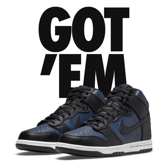 靴/シューズFRAGMENT × NIKE DUNK "MIDNIGHT NAVY"