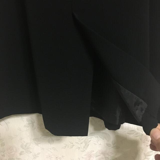 黒　　前透かし柄？　スカート レディースのスカート(ひざ丈スカート)の商品写真