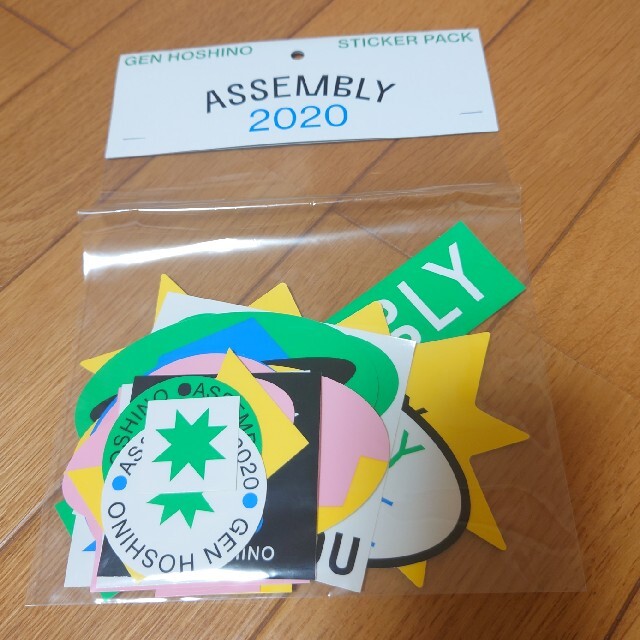 2020年 星野源 ASSEMBLY ステッカーパック エンタメ/ホビーのタレントグッズ(ミュージシャン)の商品写真