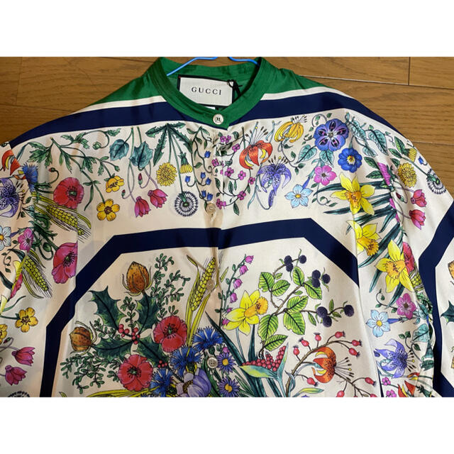 注目のブランド Gucci - 期間限定○GUCCIグッチ緑フローラカフタン