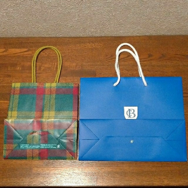 BURBERRY BLUE LABEL(バーバリーブルーレーベル)のBLUE LABEL CRESTBRIDGE、ISETAN ショップバッグ レディースのバッグ(ショップ袋)の商品写真