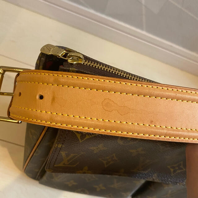 LOUIS VUITTON - 【即日発送】ルイヴィトン モノグラム 美品 LOUIS VUITTON - 【即日発送】ルイヴィトン モノグラム 美品