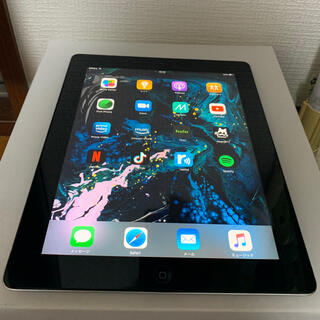 アイパッド(iPad)の上品Aランク　iPad2 WiFiモデル　16GB アイパッド　2世代(タブレット)