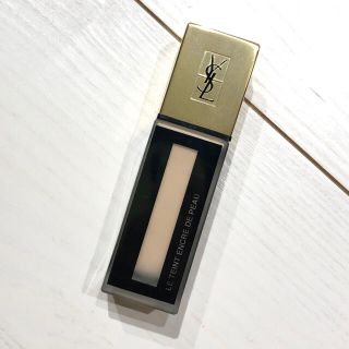 イヴサンローランボーテ(Yves Saint Laurent Beaute)のイヴ・サンローラン　リキッドパウダーファンデーション(ファンデーション)