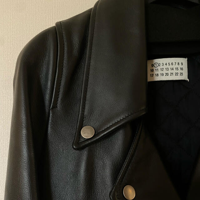 Maison Martin Margiela(マルタンマルジェラ)のお値下げ【レアmaison margiela】レディースレザージャケット レディースのジャケット/アウター(ライダースジャケット)の商品写真