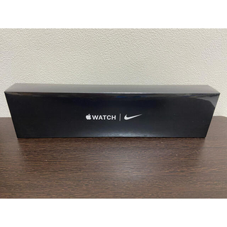 Apple Watch - Apple Watch SE ナイキ スペースグレイ 40mmの通販 by 
