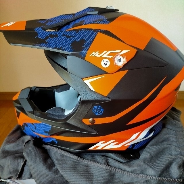 RSタイチ オフロードヘルメット Mサイズ オレンジ 自動車/バイクのバイク(ヘルメット/シールド)の商品写真