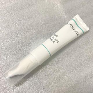 プロアクティブ(proactiv)のプロアクティブスキンクーリングセラム(美容液)