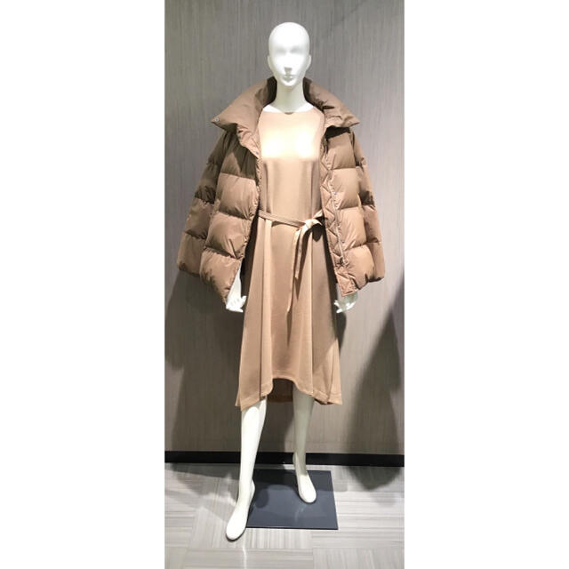 Theory luxe - Theory luxe 19aw ショート丈ダウンコートの通販 Theory luxe - Theory luxe 19aw ショート丈ダウンコートの通販