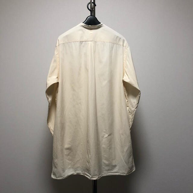 COMOLI(コモリ)の希少ECRU コモリシャツ COMOLI Band Collar Shirt メンズのトップス(シャツ)の商品写真