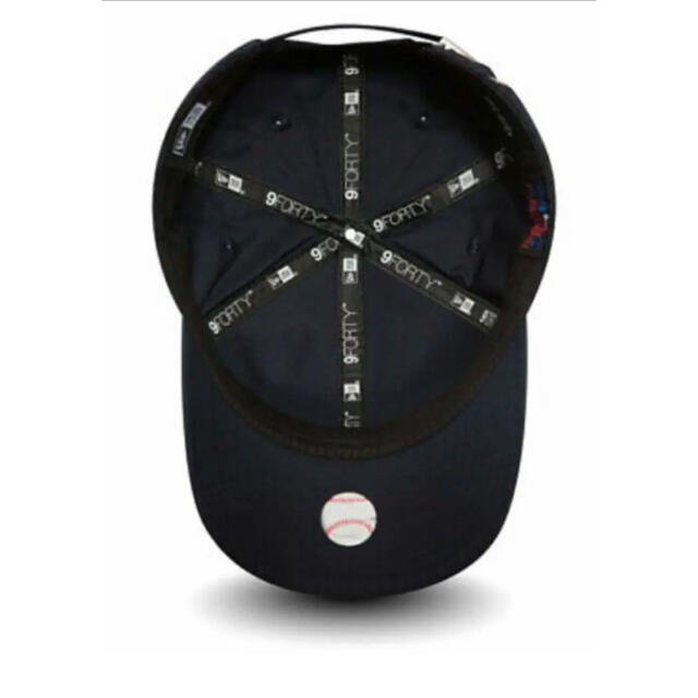 NEW ERA(ニューエラー)のニューエラ キャップ NY ヤンキース 黒 ワンポイント メタル ロゴ ブラック メンズの帽子(キャップ)の商品写真