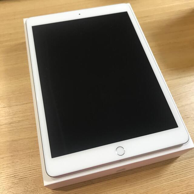 ipad 第7世代　MW752J 美品PC/タブレット