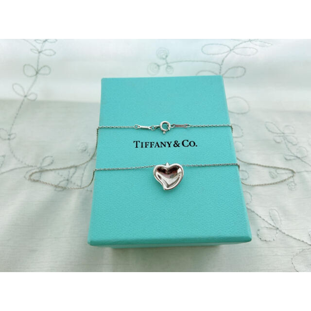 TIFFANY&Co.  ティファニー カーブドハート ネックレス