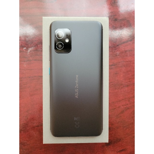 Zenfone 8 8GB/128GB　ブラック