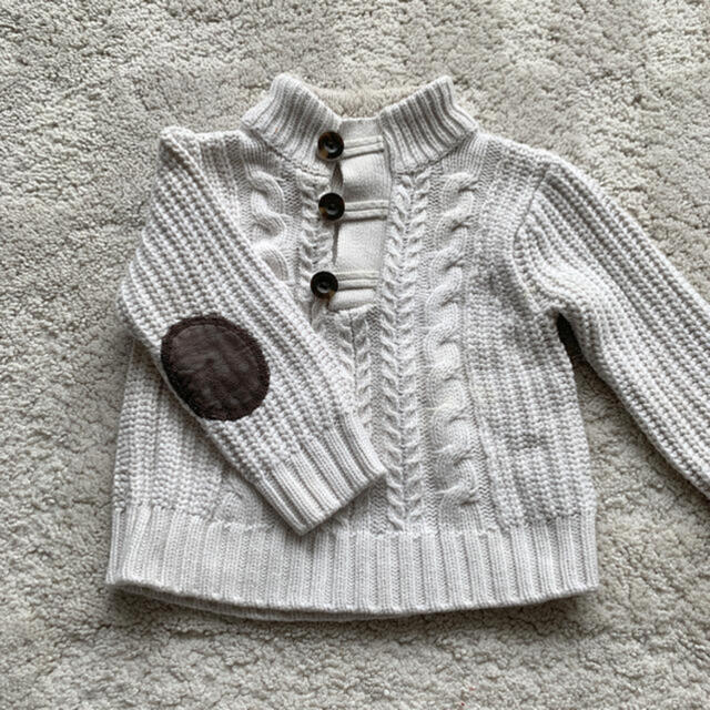 babyGAP(ベビーギャップ)のトレーナー　セーター　80 キッズ/ベビー/マタニティのベビー服(~85cm)(ニット/セーター)の商品写真