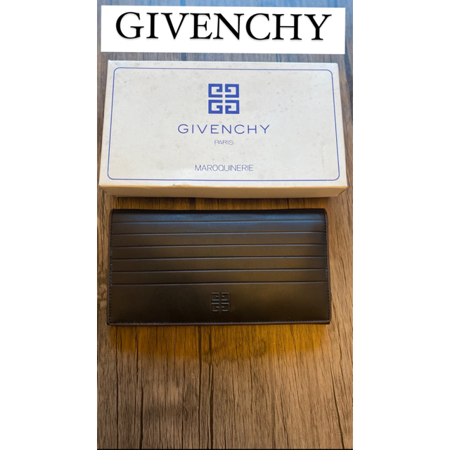 GIVENCHY(ジバンシィ)のsalju様専用 レディースのファッション小物(財布)の商品写真