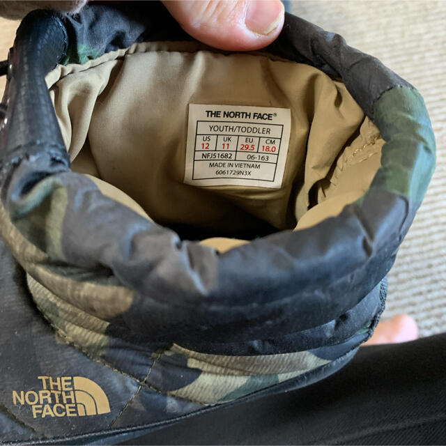 THE NORTH FACE(ザノースフェイス)のyuri様専用ザノースフェイス　18センチ　ブーツ キッズ/ベビー/マタニティのキッズ靴/シューズ(15cm~)(ブーツ)の商品写真