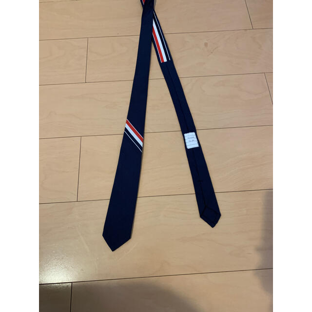 THOM BROWNE(トムブラウン)の【美品】THOM BROWNE ネクタイ ネイビー メンズのファッション小物(ネクタイ)の商品写真