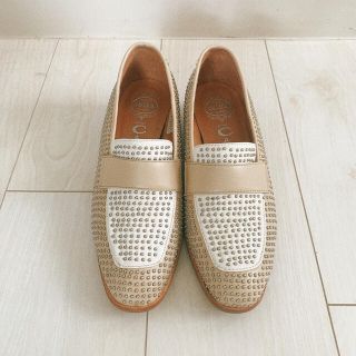 ジェフリーキャンベル(JEFFREY CAMPBELL)の猫スキ様専用Jeffrey Campbell スタッズバイカラーローファー36(ローファー/革靴)