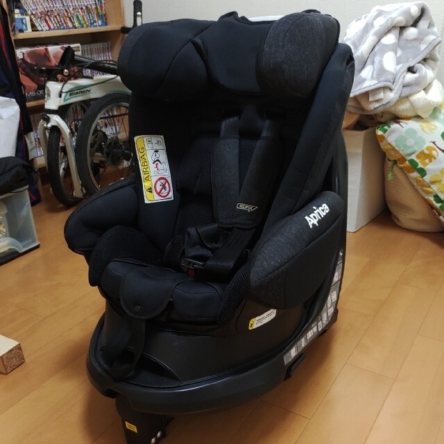 ●ISOFIX Aprica チャイルドシート