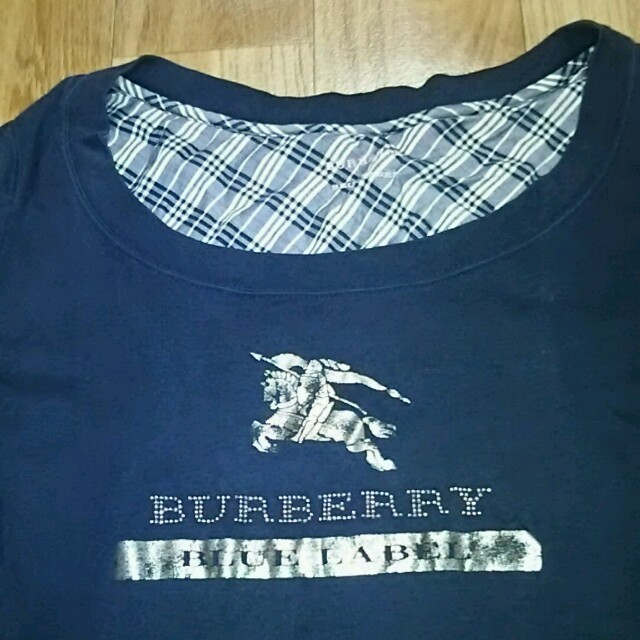 BURBERRY(バーバリー)の値下げ！★バーバリーブルーレーベル★スタッズロゴホースマークカットソー レディースのトップス(カットソー(長袖/七分))の商品写真