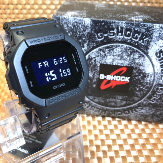 通販 G-SHOCK - 新品 CASIO 正規品 G-SHOCK 多機能腕時計 DW-5600BB-1の通販 by Daiya's shop｜ジーショックならラクマ 得価HOT