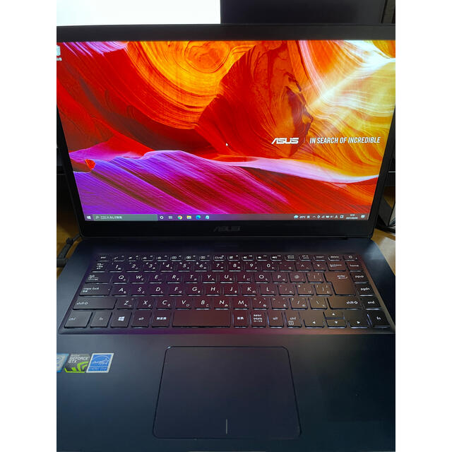 ASUS(エイスース)のASUS ZenBook Pro UX550VD 16gb  スマホ/家電/カメラのPC/タブレット(ノートPC)の商品写真