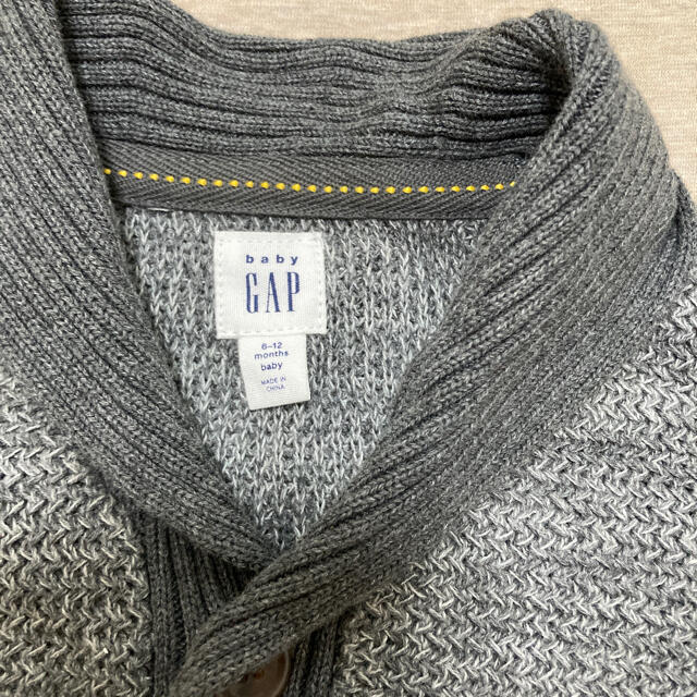 GAP(ギャップ)のGAP カーディガン　ニット　70 6-12months キッズ/ベビー/マタニティのベビー服(~85cm)(カーディガン/ボレロ)の商品写真