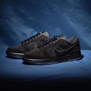 ナイキ(NIKE)のUNDEFEATED × NIKE DUNK LOW SP "BLACK"(スニーカー)