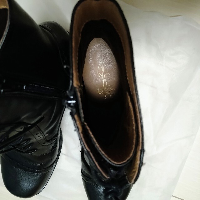 あしながおじさん(アシナガオジサン)のあしながおじさん レースアップ黒ブーツ レディースの靴/シューズ(ブーツ)の商品写真