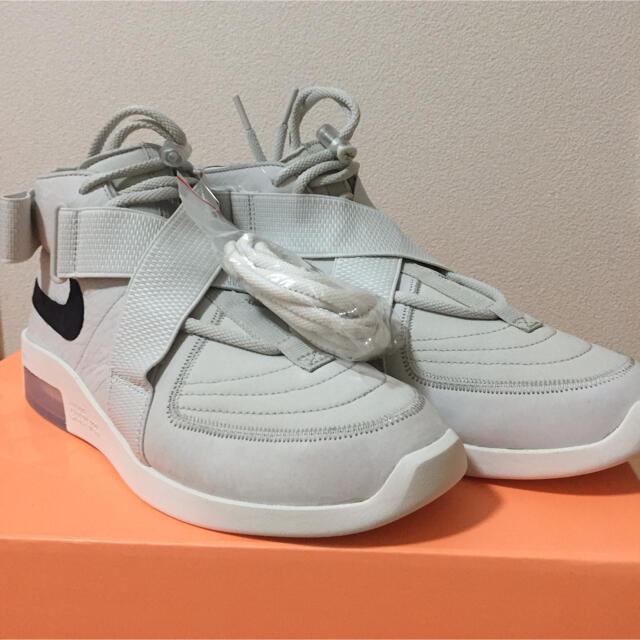 NIKE AIR / FEAR OF GOD １