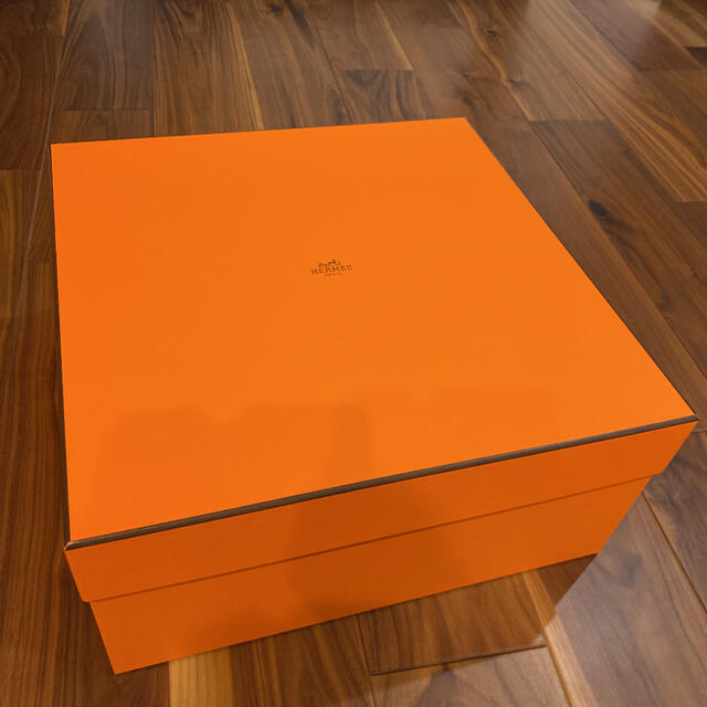 Hermes(エルメス)の【美品】HERMES エルメス 空箱　特大サイズ その他のその他(その他)の商品写真