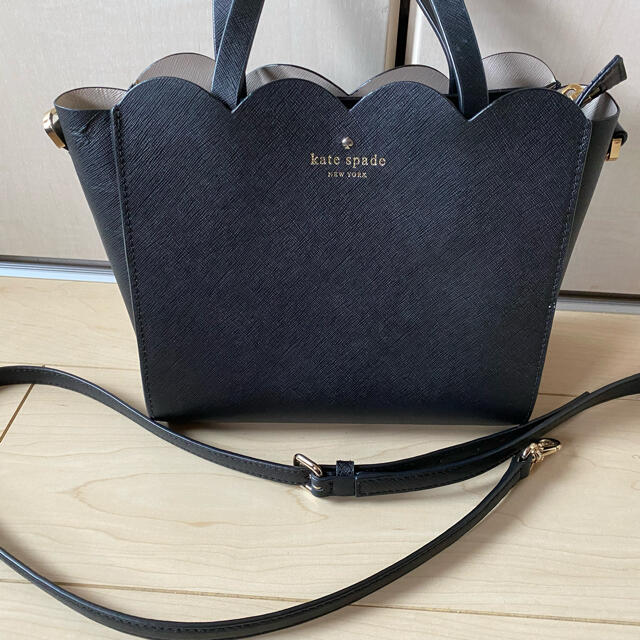 kate spade new york(ケイトスペードニューヨーク)のケイトスペード ショルダーバック レディースのバッグ(ショルダーバッグ)の商品写真