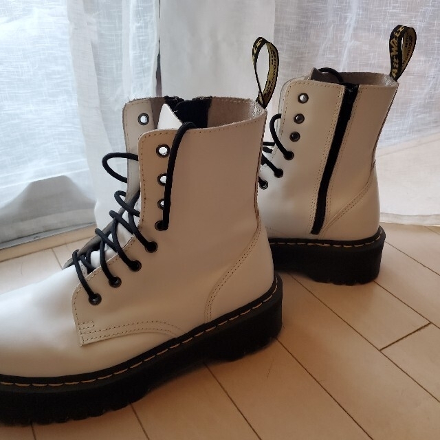 Dr. Martens Jadon ドクターマーチン ジェイドン 白