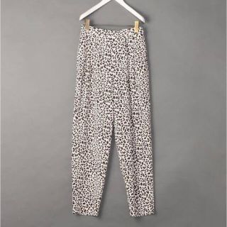 ビューティアンドユースユナイテッドアローズ(BEAUTY&YOUTH UNITED ARROWS)の＜6(ROKU)＞LEOPARD PRINT PANTS(カジュアルパンツ)