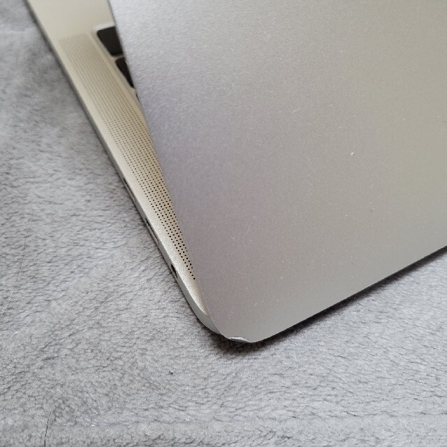Apple MacBook Pro 13インチ 2018 Touch Bar