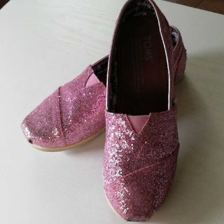 トムズ(TOMS)のトムズ　キッズ　シューズ(スニーカー)