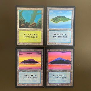 マジックザギャザリング(マジック：ザ・ギャザリング)のMTG＊beta＊β＊ベータ＊基本土地＊島＊森＊4枚セット＊美品(シングルカード)