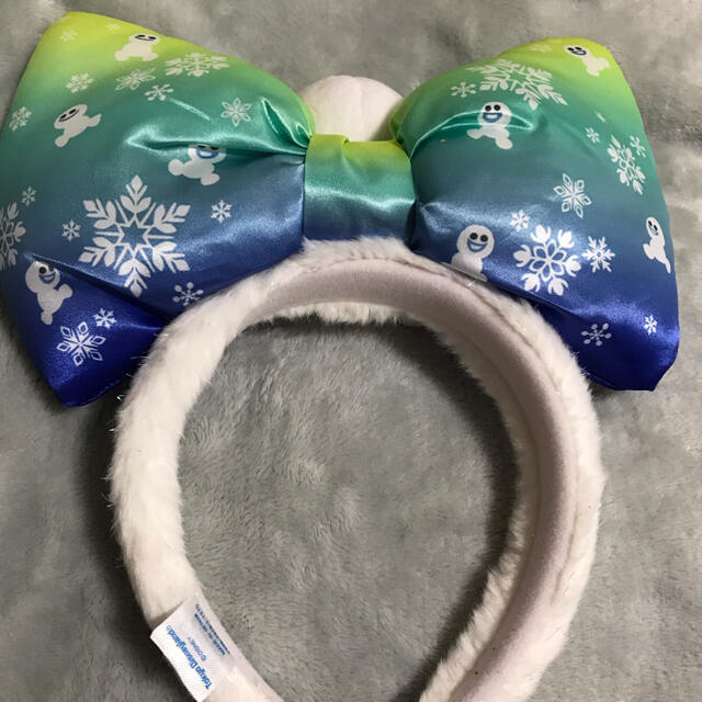 Disney(ディズニー)のスノーギース　カチューシャ　アナ雪　フローズンファンタジー レディースのヘアアクセサリー(カチューシャ)の商品写真