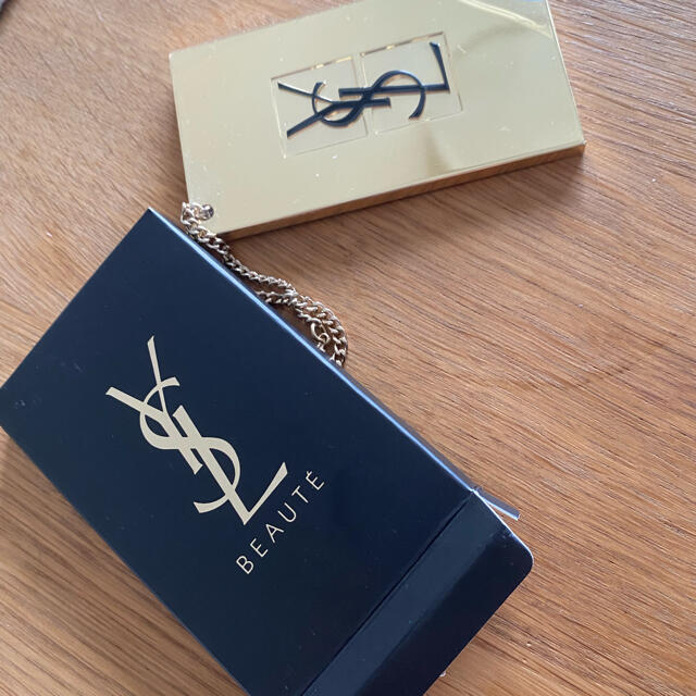 Yves Saint Laurent Beaute(イヴサンローランボーテ)のイブサンローランミラー レディースのファッション小物(ミラー)の商品写真