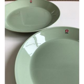 イッタラ(iittala)のティーマ　セラドングリーン　21cmプレート　2枚セット(食器)