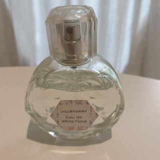 ジルスチュアート(JILLSTUART)のジルスチュアート　オードホワイトフローラル　香水(香水(女性用))