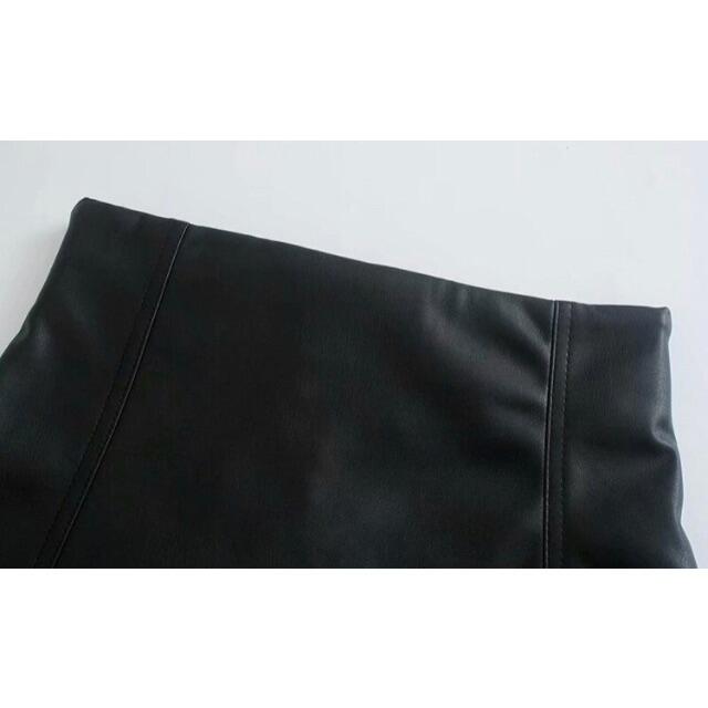 ZARA(ザラ)の🌰9月新作🌾5708◆black ブラック フェイクレザー PU ミニスカート レディースのスカート(ミニスカート)の商品写真