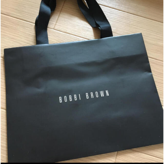 BOBBI BROWN(ボビイブラウン)のボビィブラウン　紙袋 レディースのバッグ(ショップ袋)の商品写真
