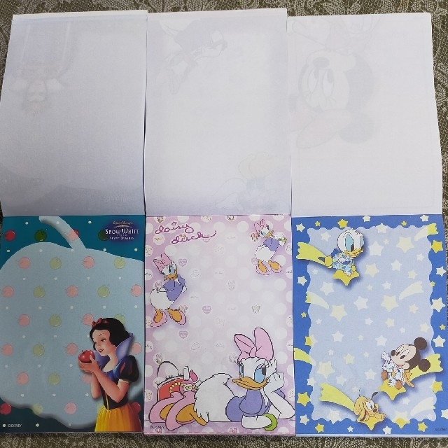 Disney ディズニーストア メモ帳 3 冊セットの通販 By Daisy S Shop ディズニーならラクマ