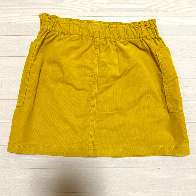 GU(ジーユー)のGU スカート　120 キッズ/ベビー/マタニティのキッズ服女の子用(90cm~)(スカート)の商品写真