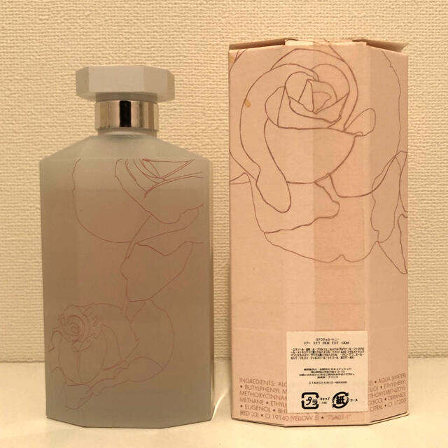 Stella McCartney(ステラマッカートニー)のステラマッカートニー シアーステラ2008 オードトワレ 100ml  コスメ/美容の香水(香水(女性用))の商品写真